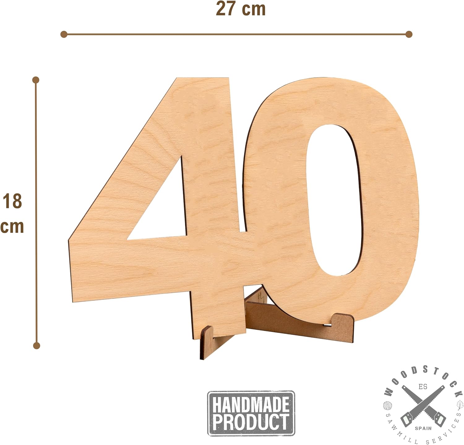 Dettaglio delle venature del legno naturale del numero 40 decorativo per compleanno di 18 cm.
