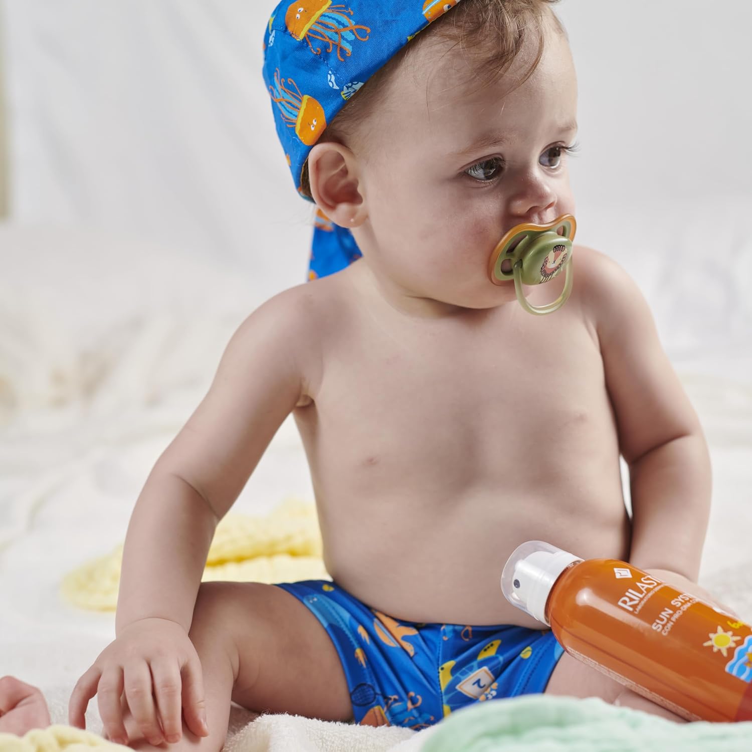 Rilastil Sun System Baby Transparent Spray SPF50+, Spray Corpo Bambini Trasparente, Previene Scottature, Macchie ed…
