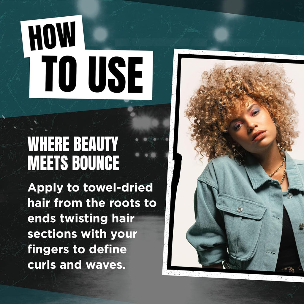 Capelli ricci e definiti grazie al Catwalk di TIGI Curls Rock Amplifier
